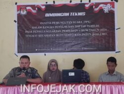 Ketua PPK Membuka Kegiatan Bimbingan Teknis PPS Se Kecamatan Botumoito