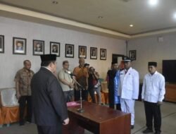 Pemda Melantik Penjabat Kades Baru