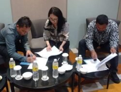 Penjabat Sekda Terima Langsung Hiba Dari Kementerian Perhubungan Darat