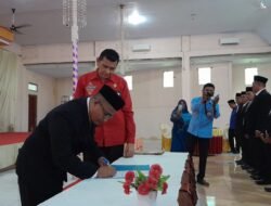 Unik! Pelantikan Sekaligus Peralihan Nama Jabatan Baru Di Perumdam Tirta Boalemo