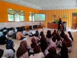 Hari Ini, Puskesmas Paguyaman Pantai Gelar Penyuluhan Kesehatan Reproduksi Remaja di SMPN 2 Paguyaman Pantai