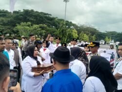 Staf Ahli Bupati Boalemo Serahkan Duplikat Bendera Pusaka di Gorontalo Utara