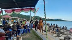 Wabup Lahmuddin Hambali Buka Lomba Balap Perahu di Laut Pentadu Barat