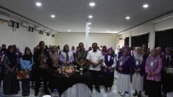 Bupati Rum Pagau Buka Bimtek Tim Pembina Posyandu, Tekankan Transformasi Layanan Dasar