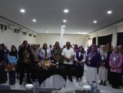 Bupati Rum Pagau Buka Bimtek Tim Pembina Posyandu, Tekankan Transformasi Layanan Dasar