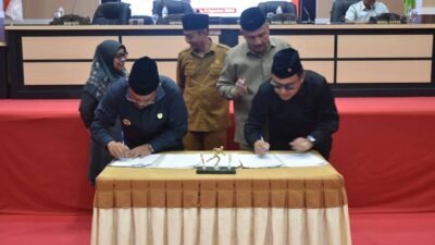 Bupati Rum Pagau Sampaikan Pengantar Perubahan KUA-PPAS APBD Boalemo 2026 di DPRD