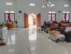 Bupati Rum Pagau Hadiri Temu Raya Pria Kaum Bapak Gereja Imanuel