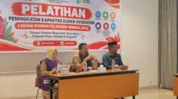 Bupati Boalemo Drs. Rum Pagau dan di hadiri Ketua TP. PKK Kabupaten Boalemo Ny. Hartati Moha Pagau, buka kegiatan pelatihan SPM SPM